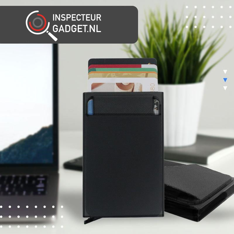 Pop-Out Wallet™ - The safest wallet on the market!