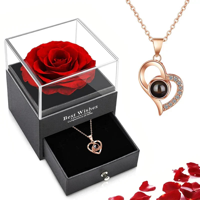 EternalLove Necklace – Heart-Shaped Necklace in 100 Languages