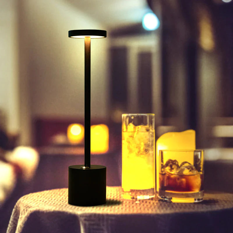 Qandlelight - Wireless Rechargeable Table Lamp