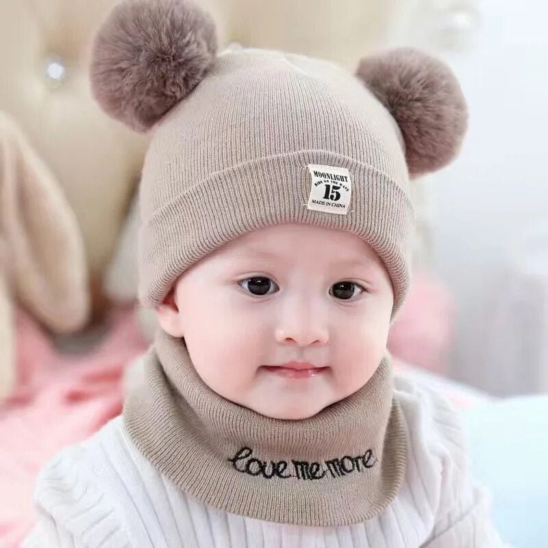 CozySnow – Trendy Kids' Beanie with Pom-Pom