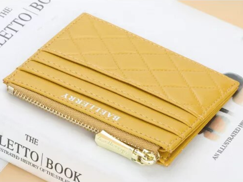 CardMate – Stylish Padded Card Holder for Desk