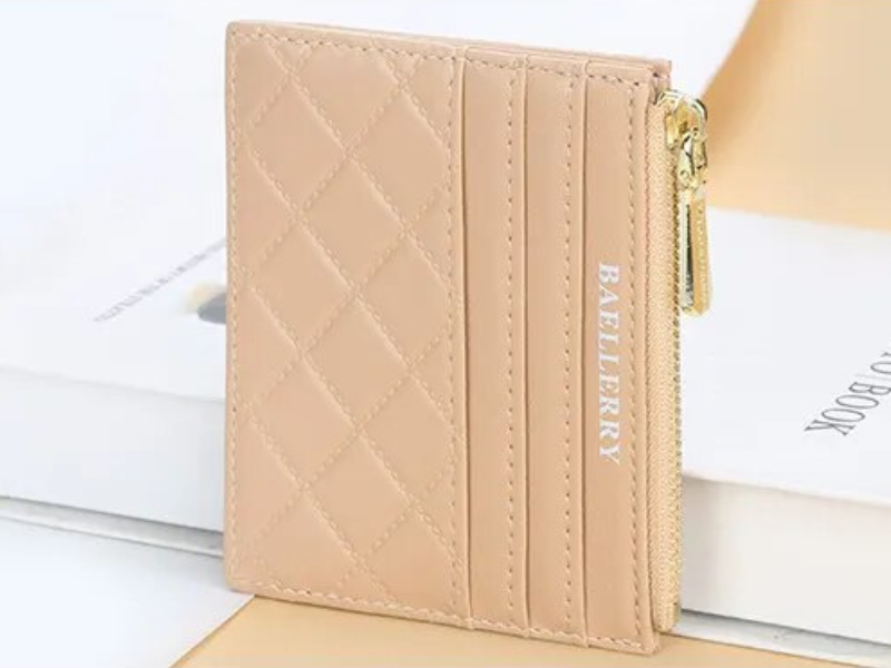 CardMate – Stylish Padded Card Holder for Desk