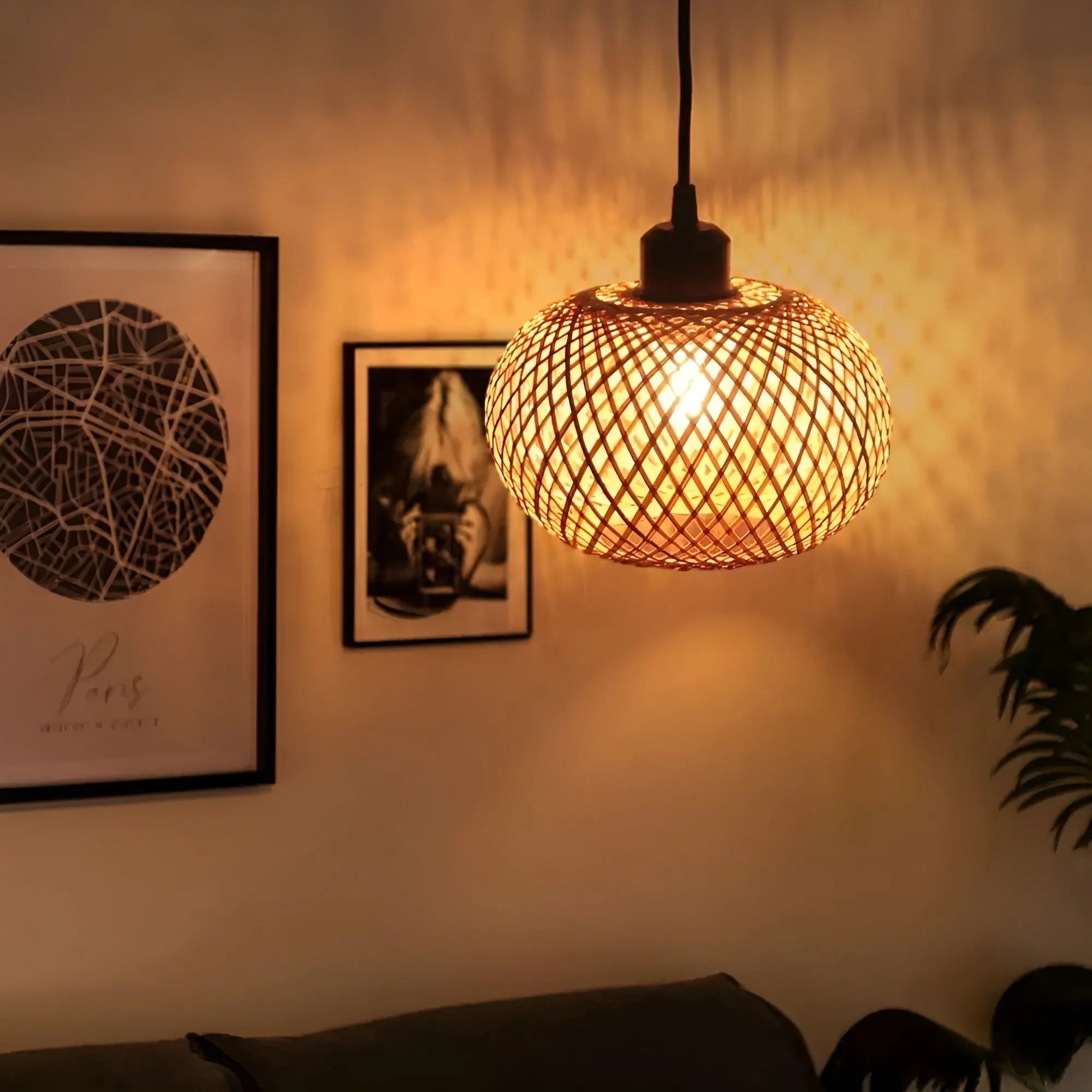 Elegant Rattan Pendant Light: Luxury Lighting for Any Space