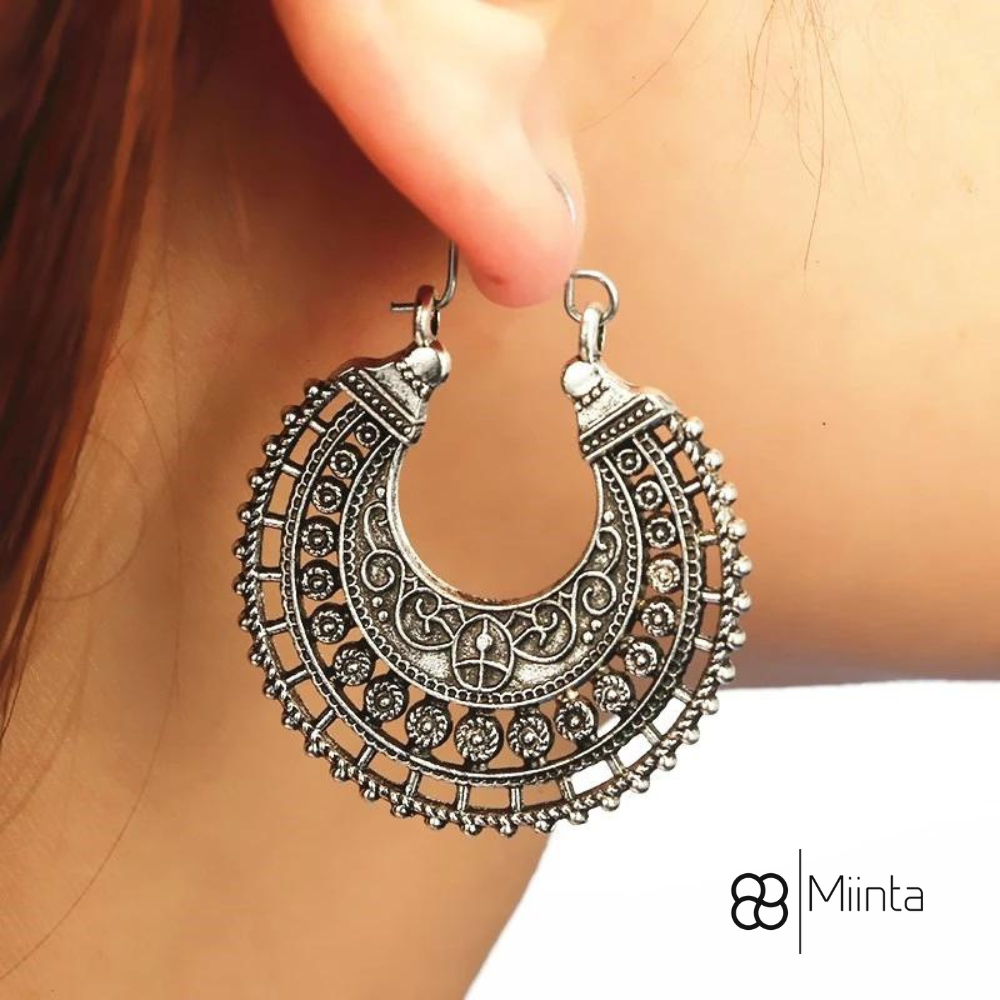 Elegant Tibetan Filigree Earrings Made of High-Quality Sterling Silver!