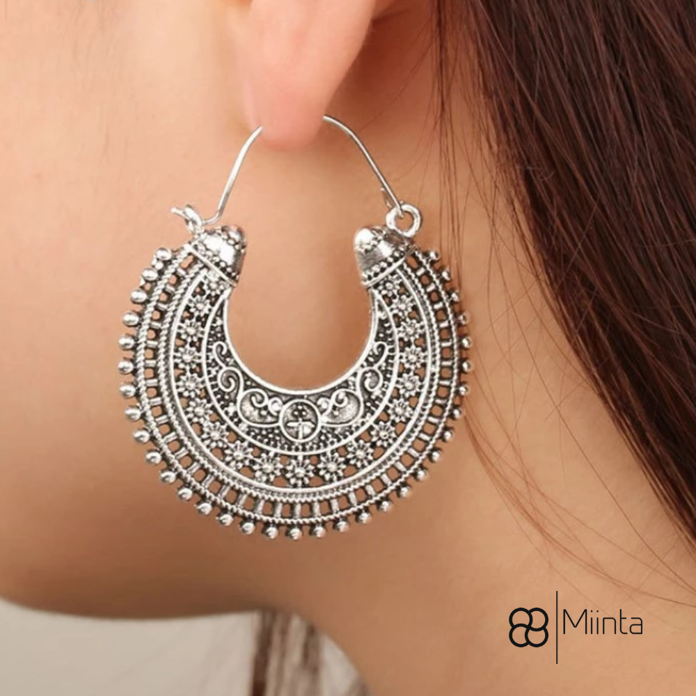 Elegant Tibetan Filigree Earrings Made of High-Quality Sterling Silver!