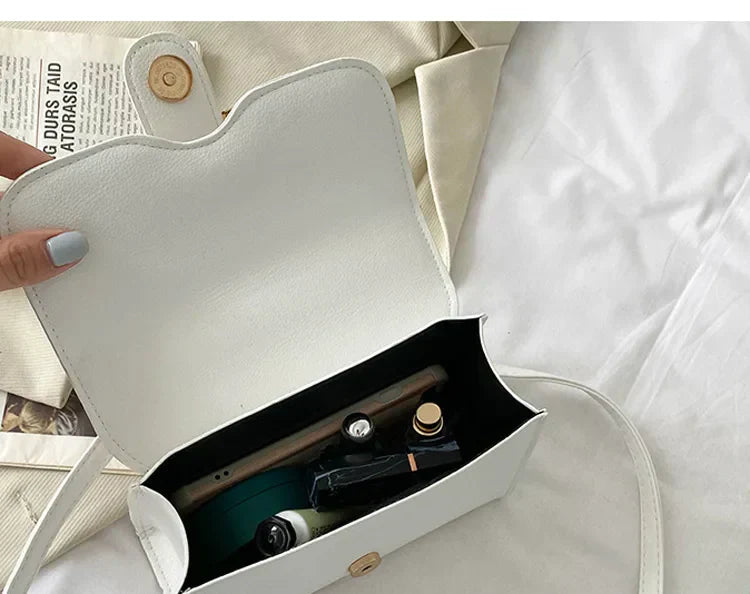 VivaChic Handbag - Fashionable Everyday Bag