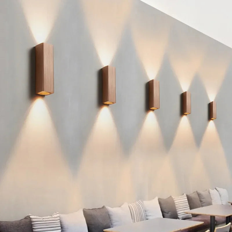 GlowLuxe - Stylish LED Wall Lamp for Bedroom
