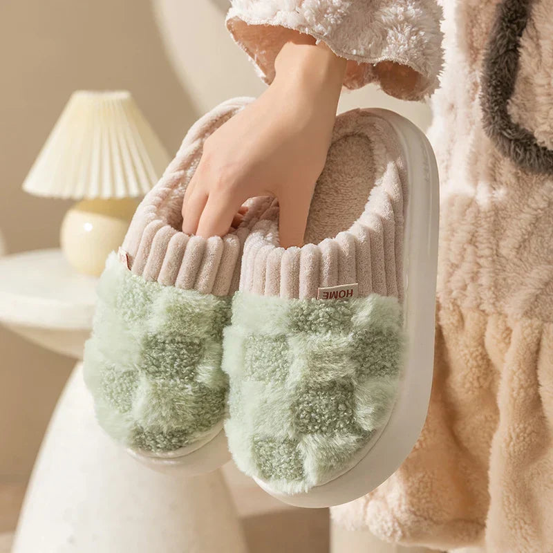 Dreamy Feet Slippers - Trendy Checked Cotton Slippers for Optimal Comfort