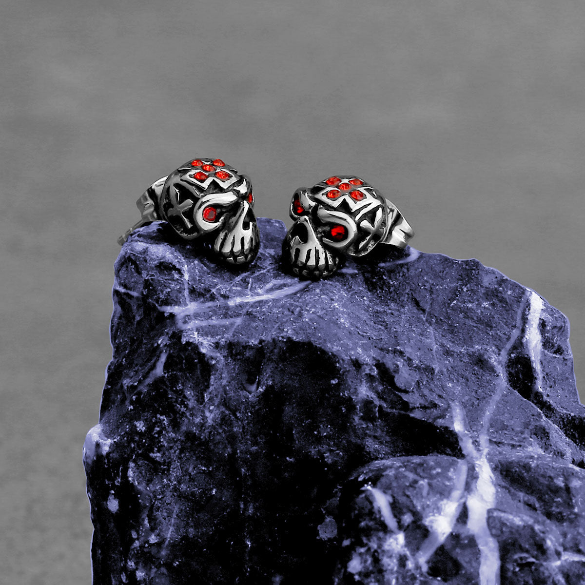 SkullEarrings - Tough Earrings with an Edgy Design