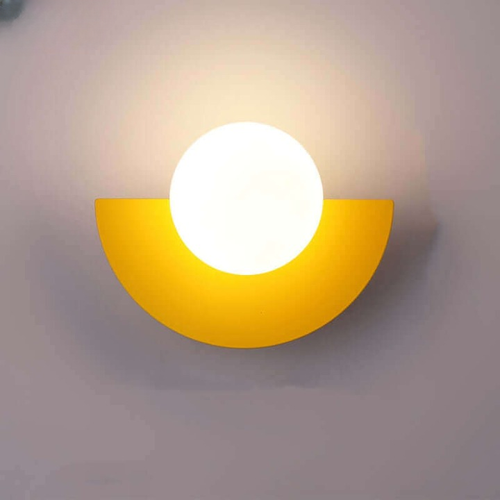 Northern Lights Charm - Half-Moon Metal Wall Lamp