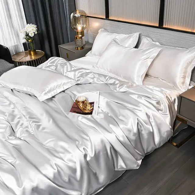 SatinLuxe Duvet Cover - Luxury Satin Duvet Cover for Your Bedroom
