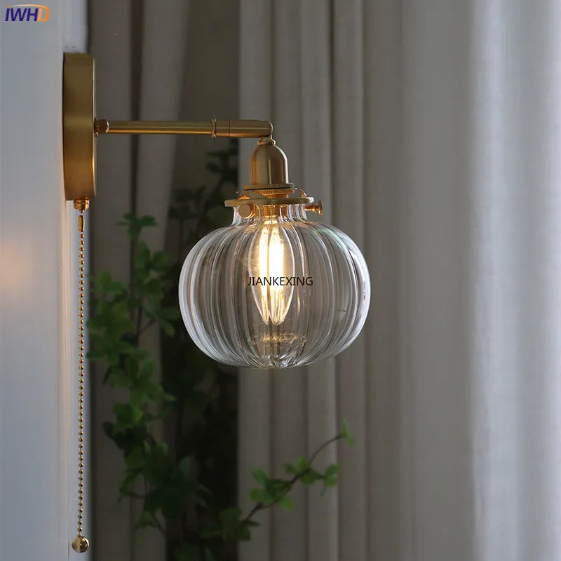 LightCrown Wall Lamp - Sleek Modern Lighting