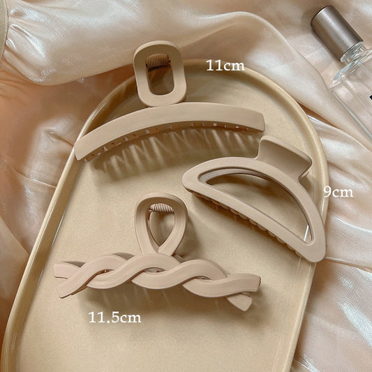 ClipGlam – Elegant Nude Hair Accessories Set