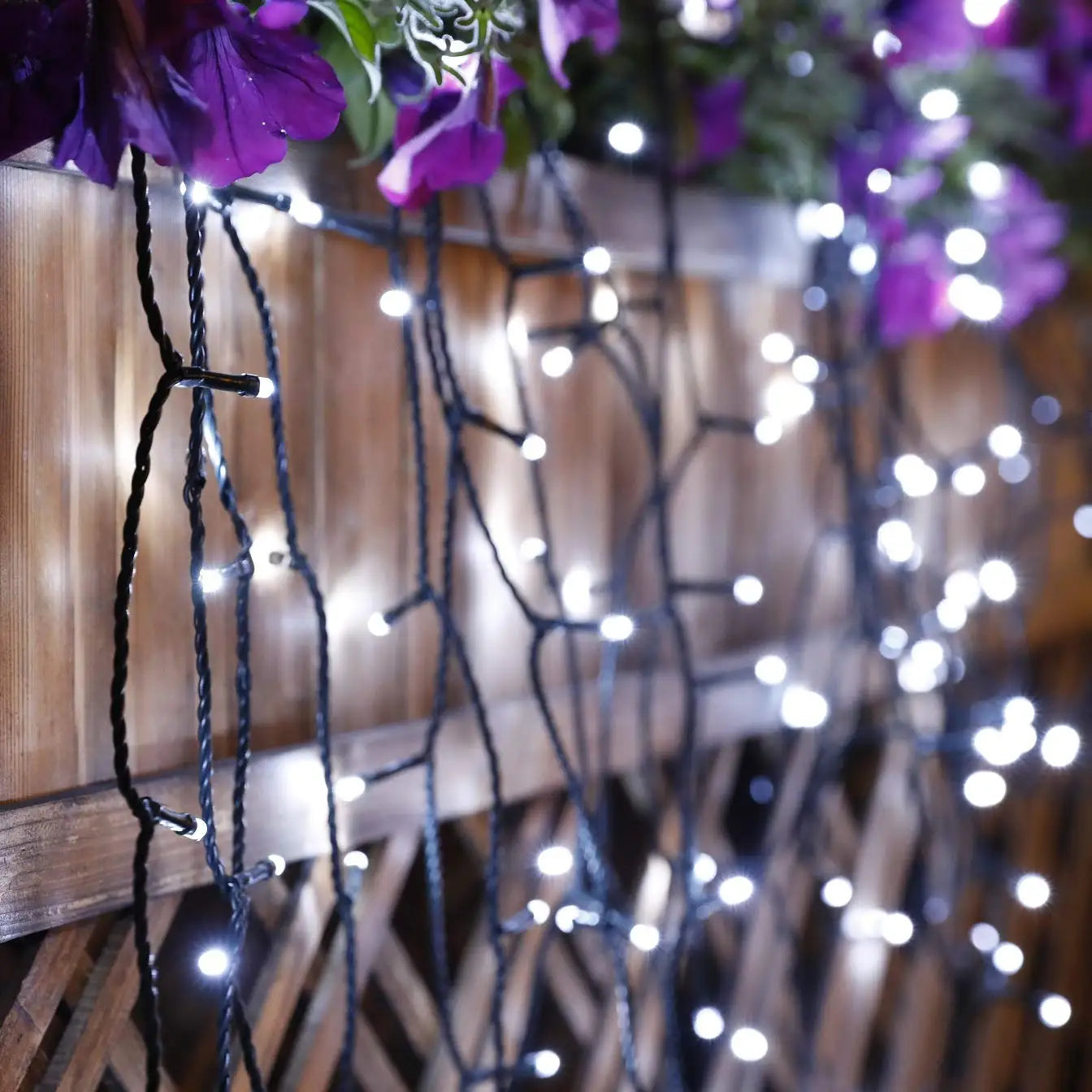 LumièreJoyeuse Christmas lights - Magical Solar LED Outdoor Lighting