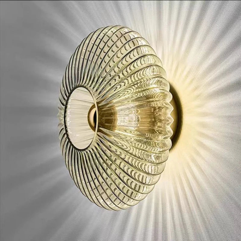Elegance Glass - Refined Glass Wall Lamp for Elegant Interior Lighting
