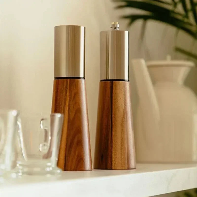 Sakura Spice - Elegant Acacia Wood Pepper Mill
