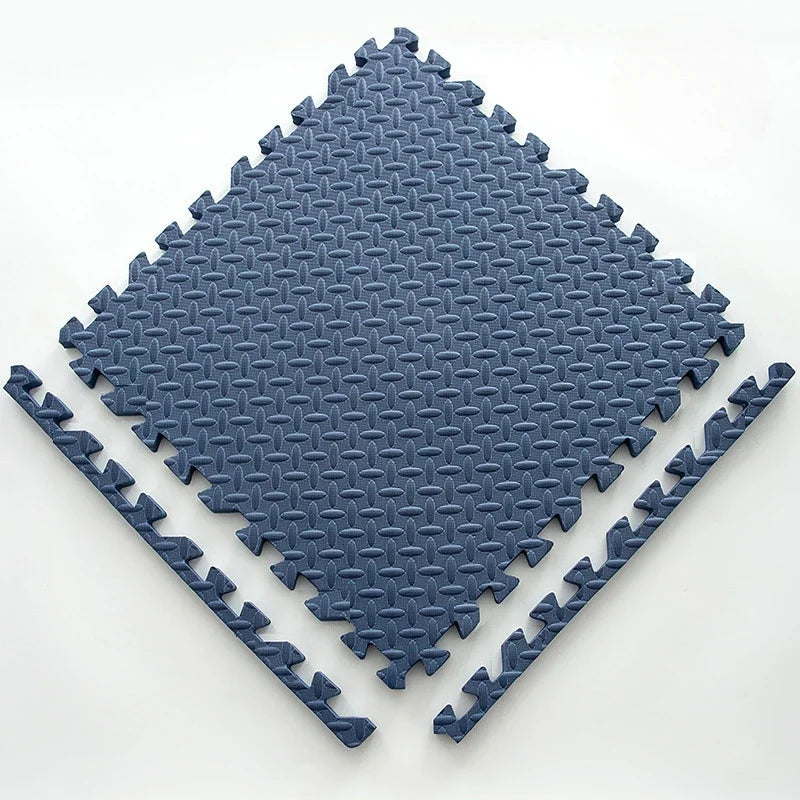 SafePlay Thick Play Mat for Babies – Safe and Comfortable Play Area