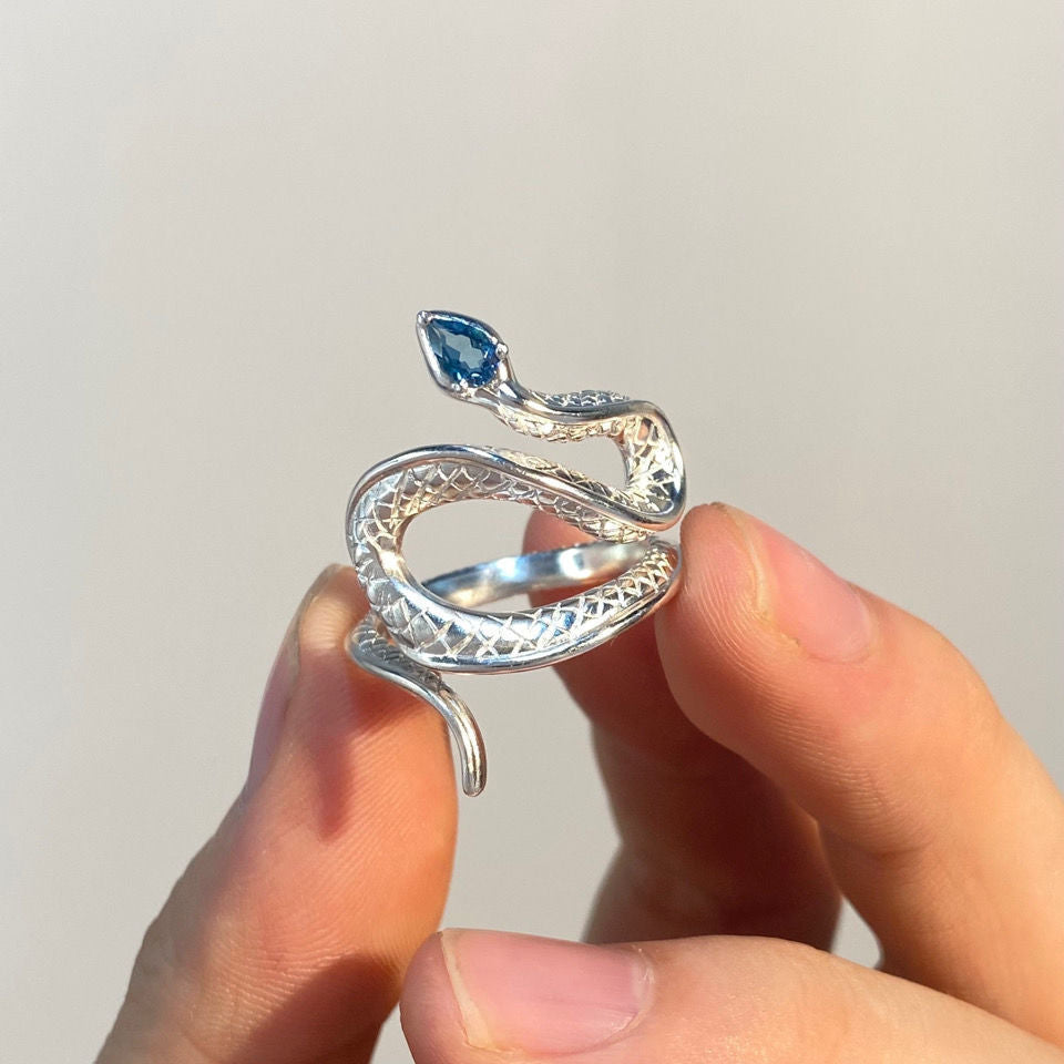 Snake Ring | Unique and Elegant Design