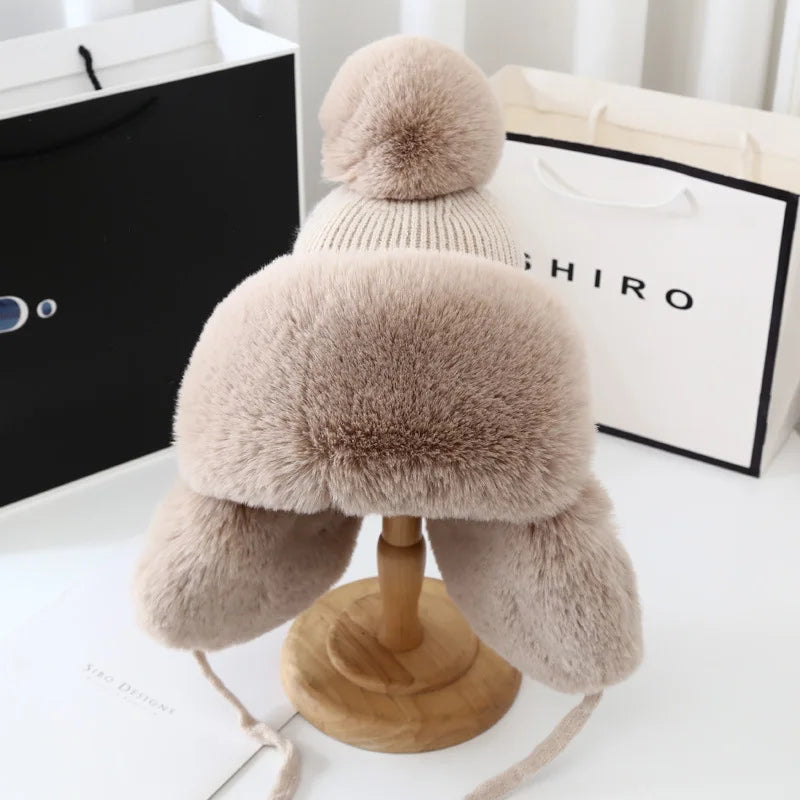 ArcticWarm Cap - Luxurious Winter Hat for Style and Warmth