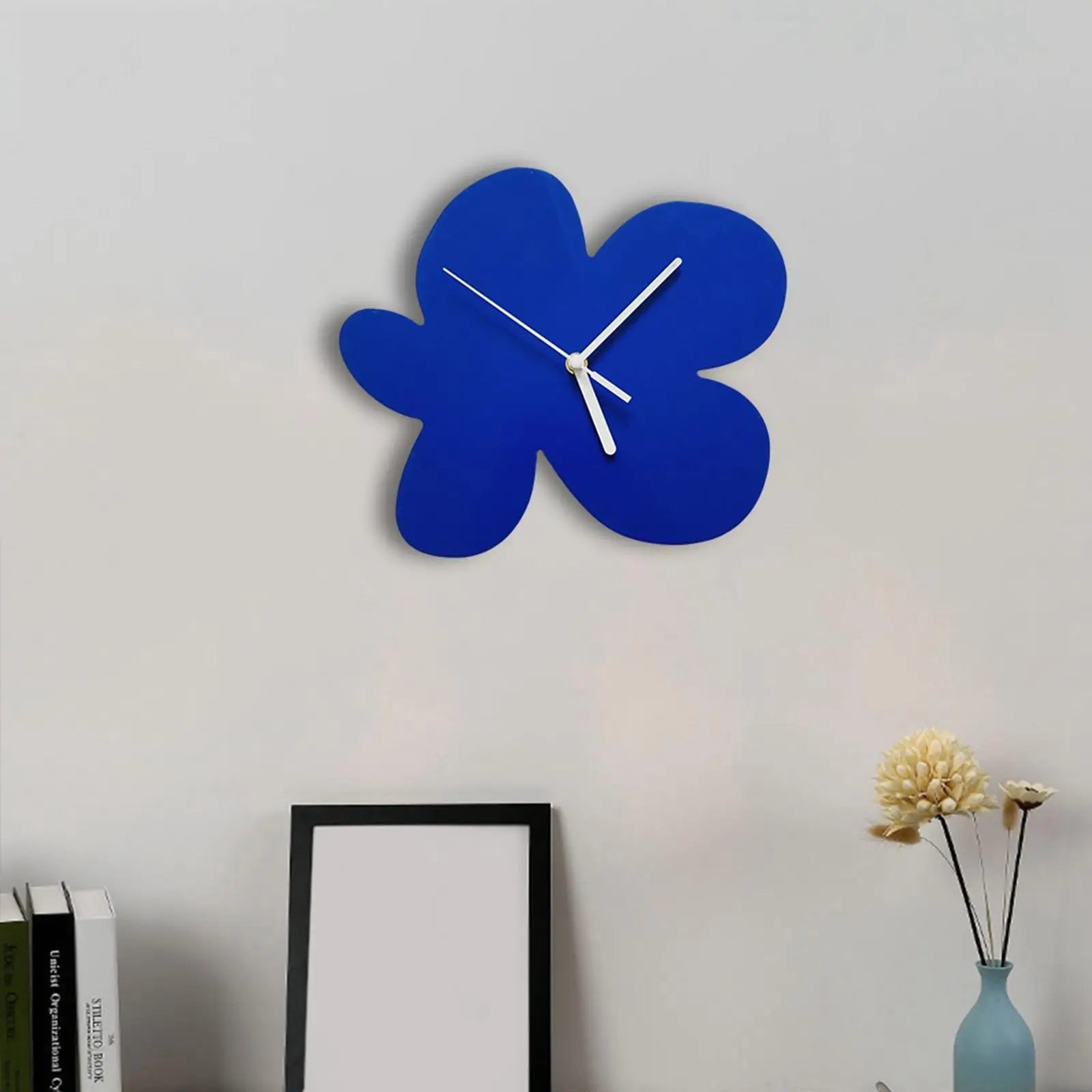 FloralTime – Elegant Floral Clock for Your Interior