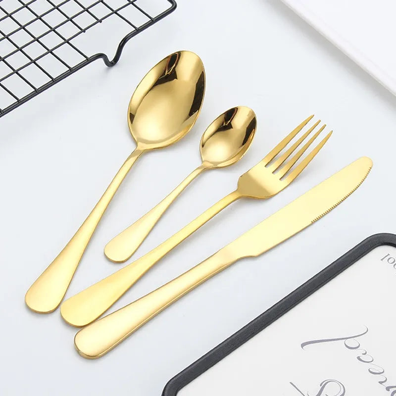 Opulent Gold Cutlery Set - The Elegant 24-piece Gold & Silver Cutlery Set