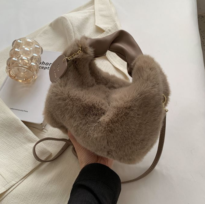 FluffyBag - Adorable Cuddly Handbag