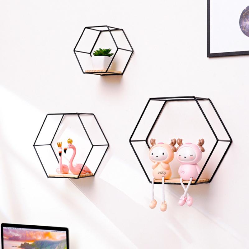 HexaShelf - Stylish Hexagonal Wall Decor for Your Belongings