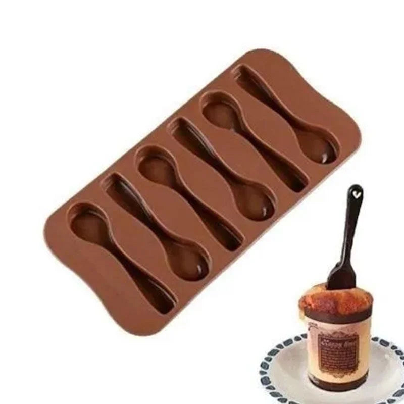 SpoonMoule – Flexible Silicone Baking Mold for Treats