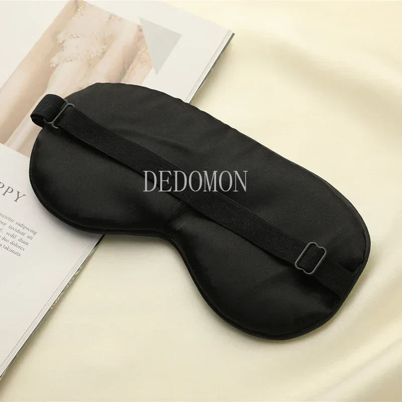 Grue de Soie – Luxury Silk Sleep Mask with Crane Design
