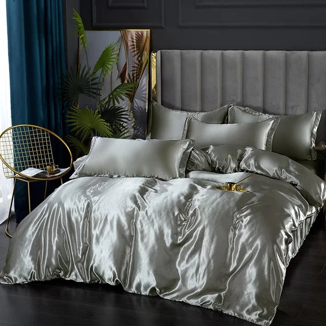 SatinDream Bedset - Luxury Satin Bedding for Dreamlike Nights