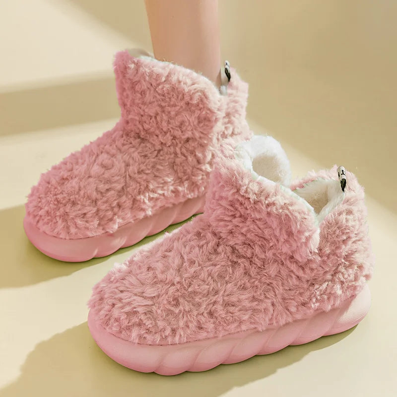 VelvetLuxe Slippers - Luxurious Comfort for Cold Days