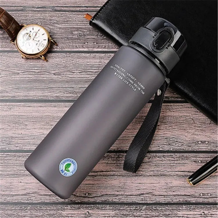 HydraSport - Sustainable Leak-Proof Bottle for Sports