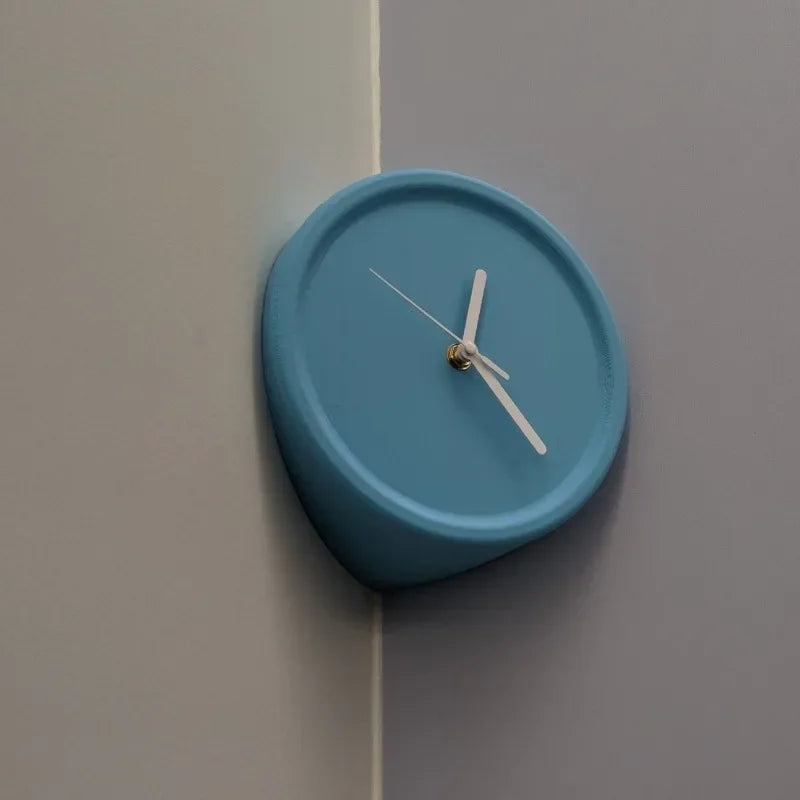 SilentCorner Clock - Stylish Silent Wall Clock without Drilling