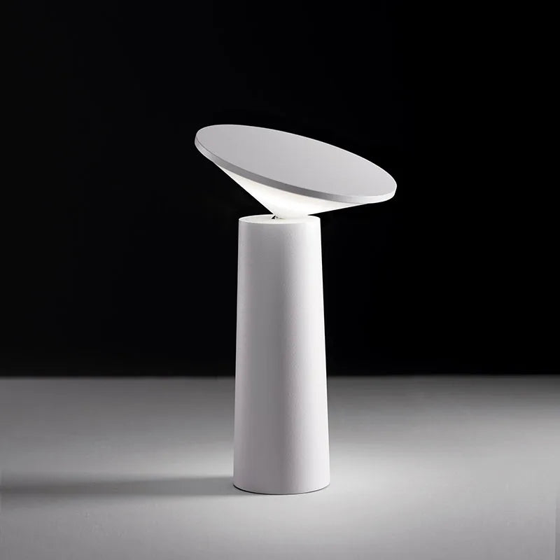 ChicLicht – Modern Touch Table Lamp with USB