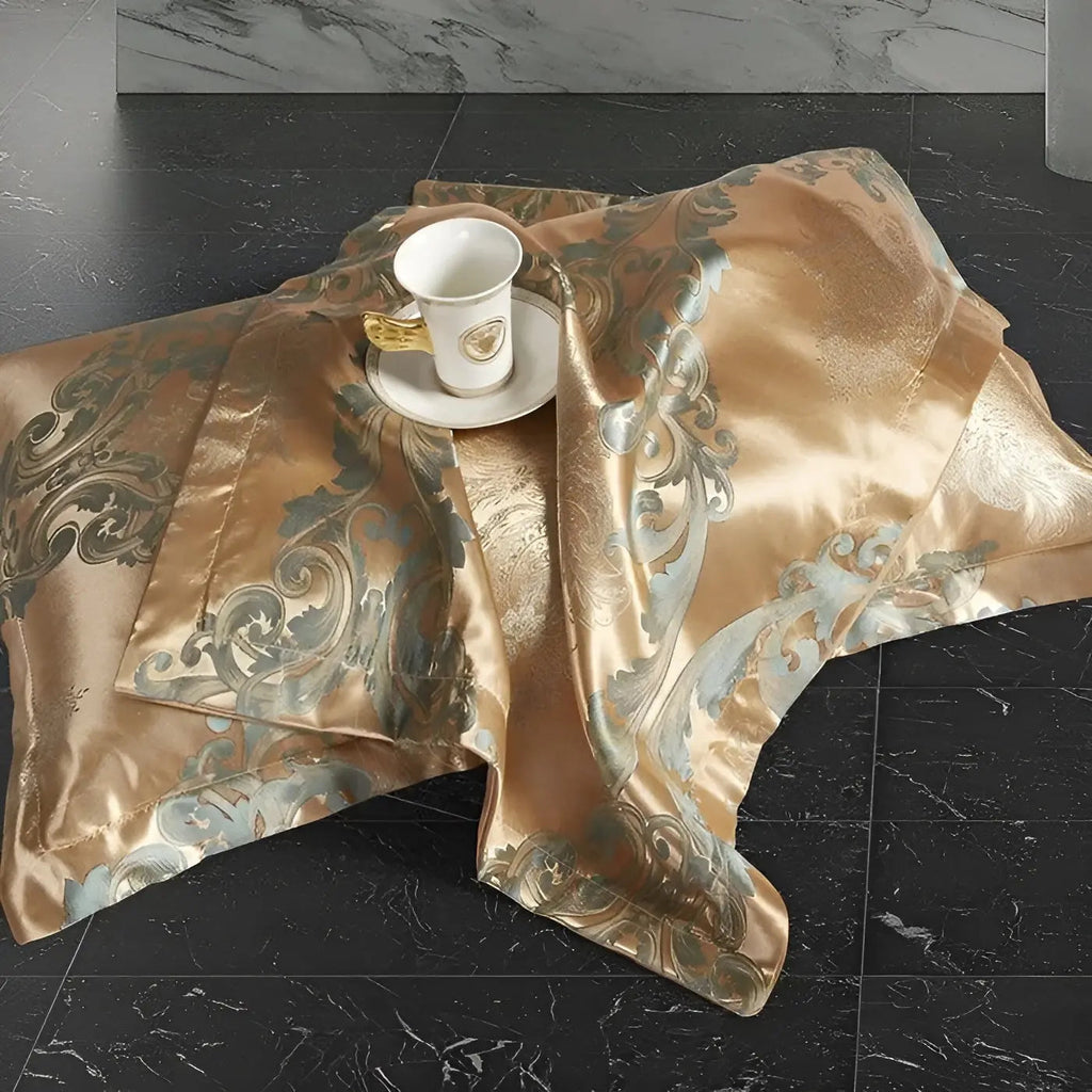 Chic Satin Jacquard Duvet Cover for a Luxury Bedroom