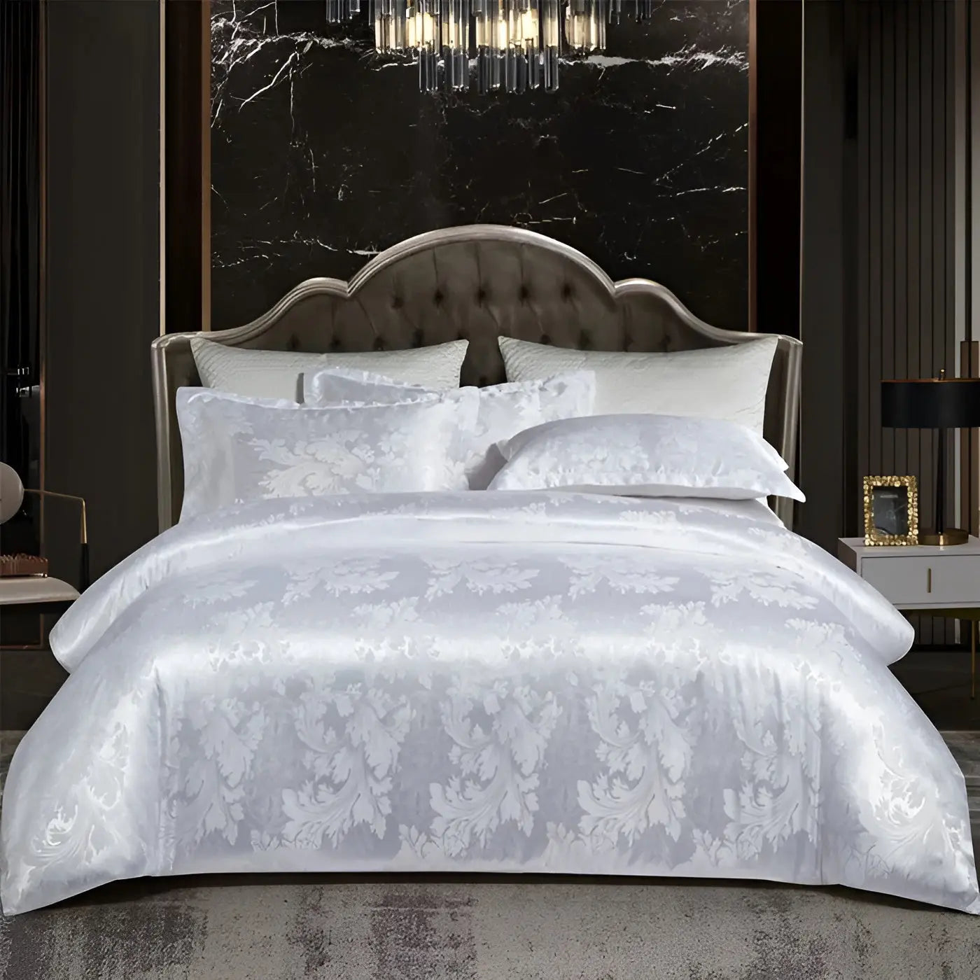 Chic Satin Jacquard Duvet Cover for a Luxury Bedroom