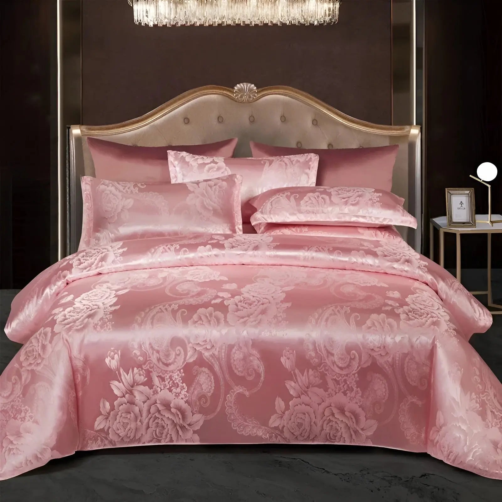 Chic Satin Jacquard Duvet Cover for a Luxury Bedroom