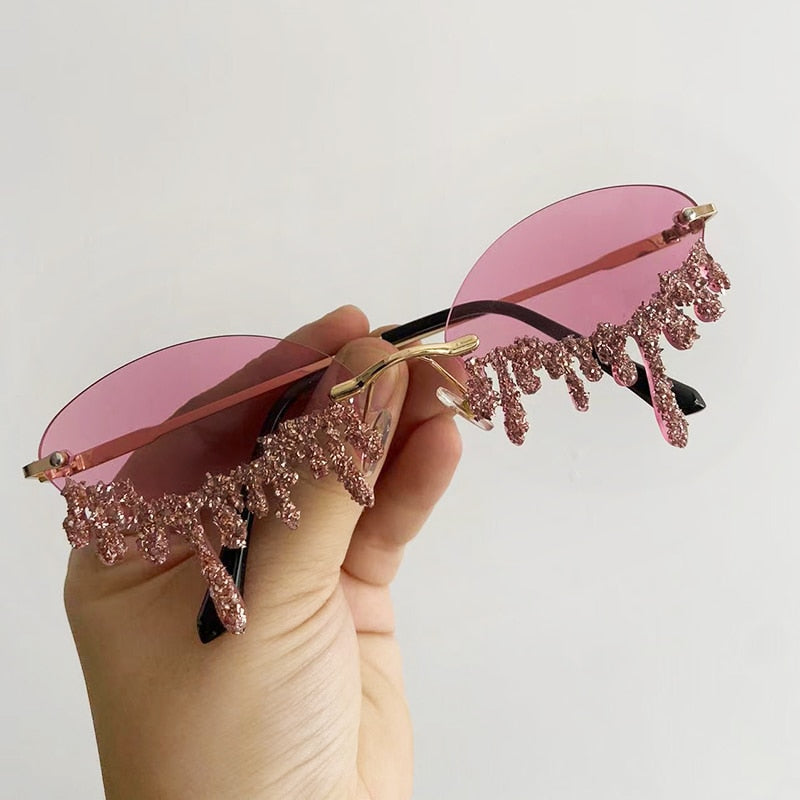 Cry me a Glitter – Radiant Festival Sunglasses