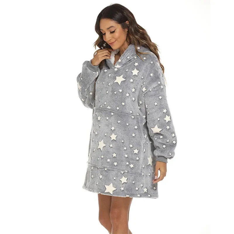 StarlightSnug - Luxury Star Hoodie for Cozy Evenings