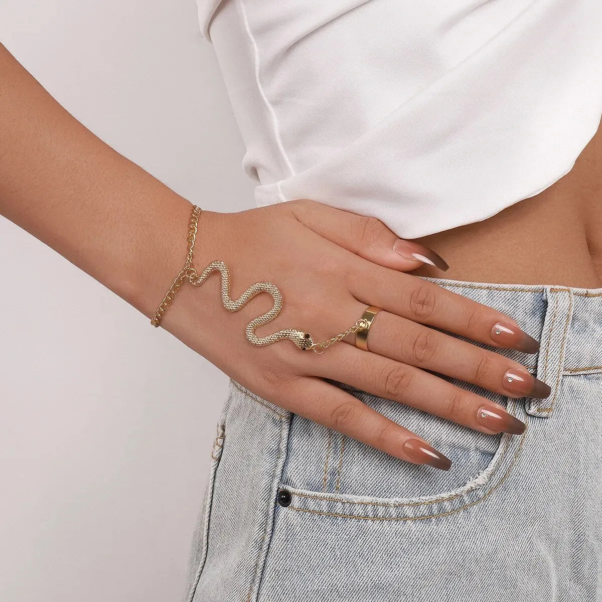 SerpentElegance – Luxury Snake Bracelet and Ring Set