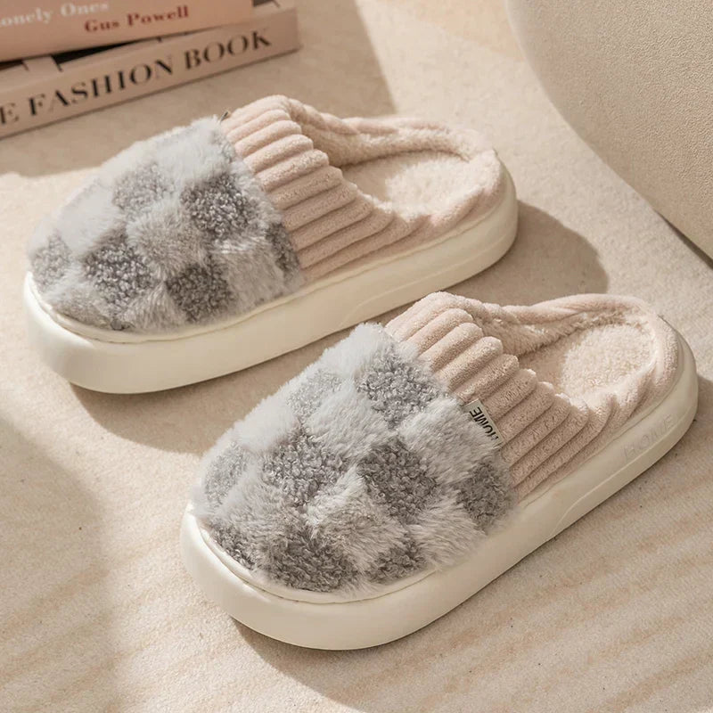 Dreamy Feet Slippers - Trendy Checked Cotton Slippers for Optimal Comfort