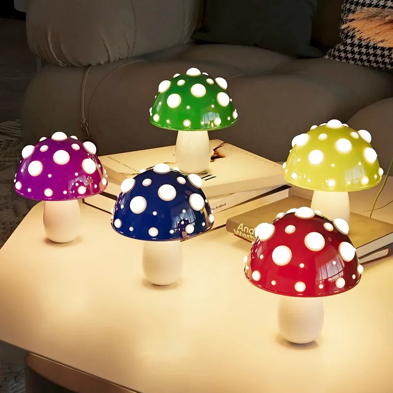 FungiLuxe - Playful Mushroom-Style LED Table Lamp