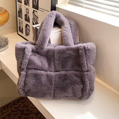 Pipa Plush Bag – Cozy Winter Handbag for Women