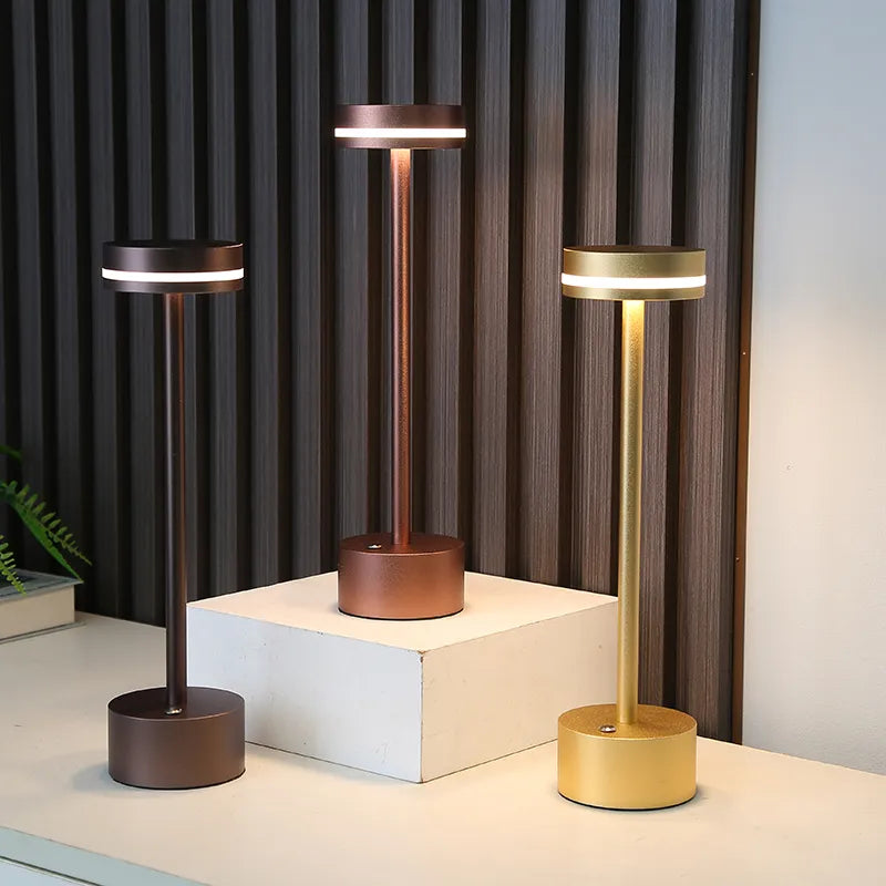 StellarGlow - Wireless Outdoor Lamp with Customizable Lighting