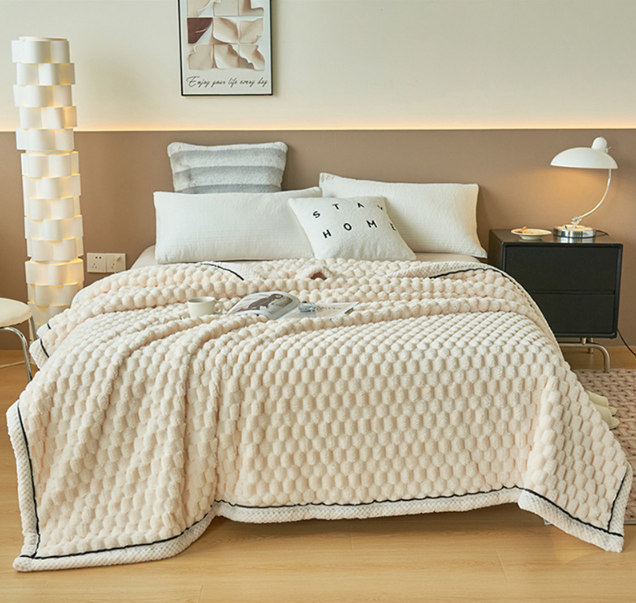 Ultra-Soft Luxury Velour Blanket - Indulge Yourself with Our Luxury Velour Blanket