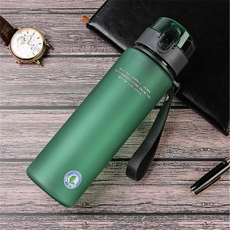 HydraSport - Sustainable Leak-Proof Bottle for Sports
