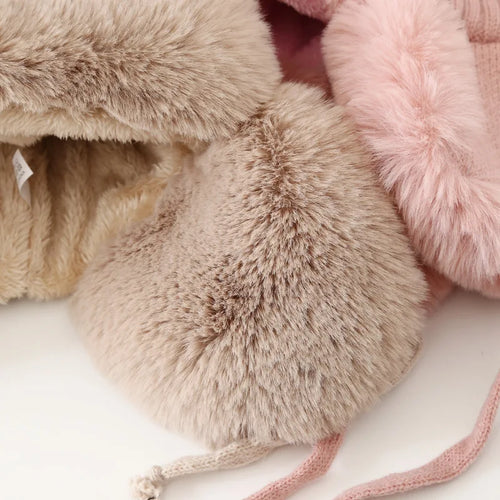 ArcticWarm Cap - Luxurious Winter Hat for Style and Warmth