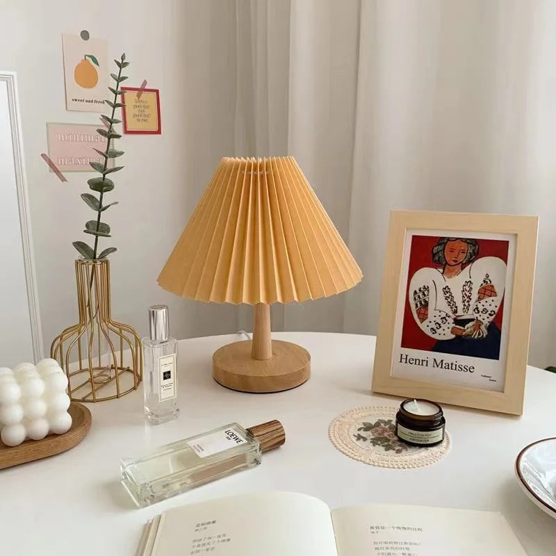 Foldable Pleat Table Lamp - Stylish Foldable LED Table Lamp for Unique Interior Design