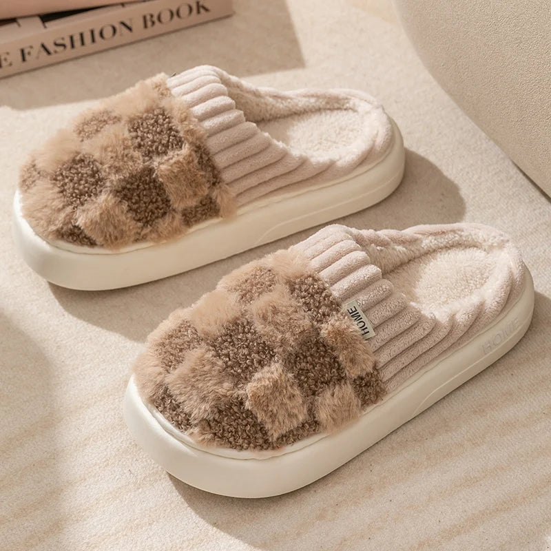 Dreamy Feet Slippers - Trendy Checked Cotton Slippers for Optimal Comfort