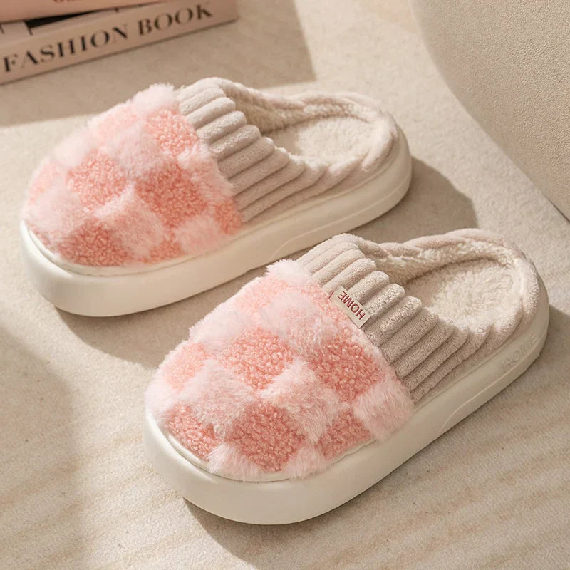 Dreamy Feet Slippers - Trendy Checked Cotton Slippers for Optimal Comfort
